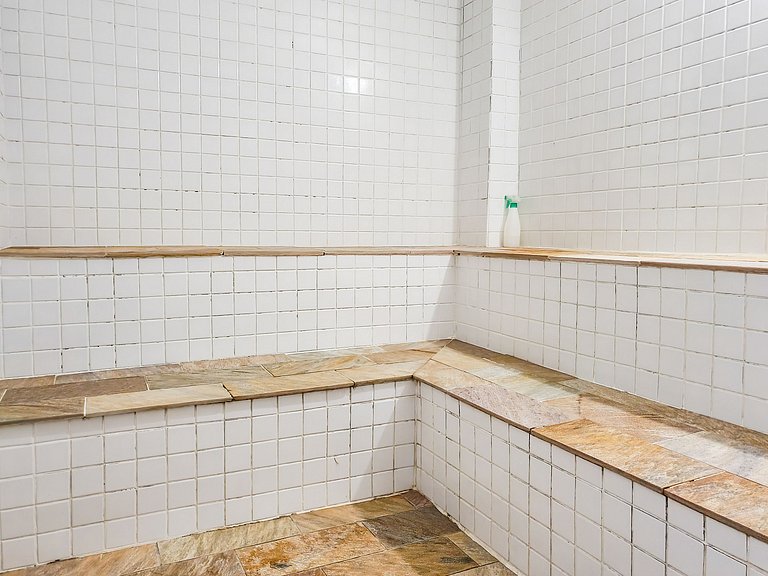 Apartamento com Piscina Aquecida - TF J307